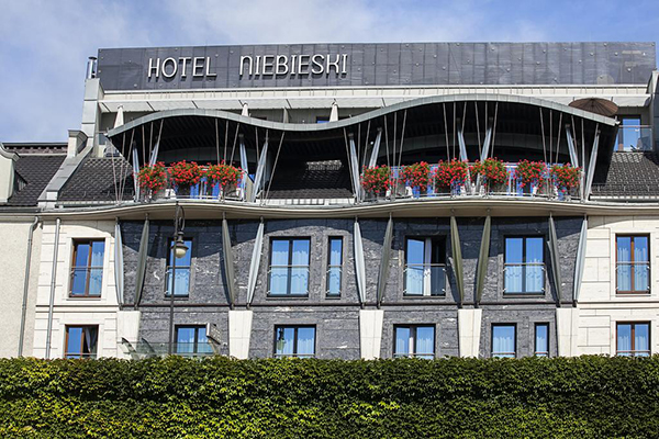 Niebieski Art Hotel And Spa